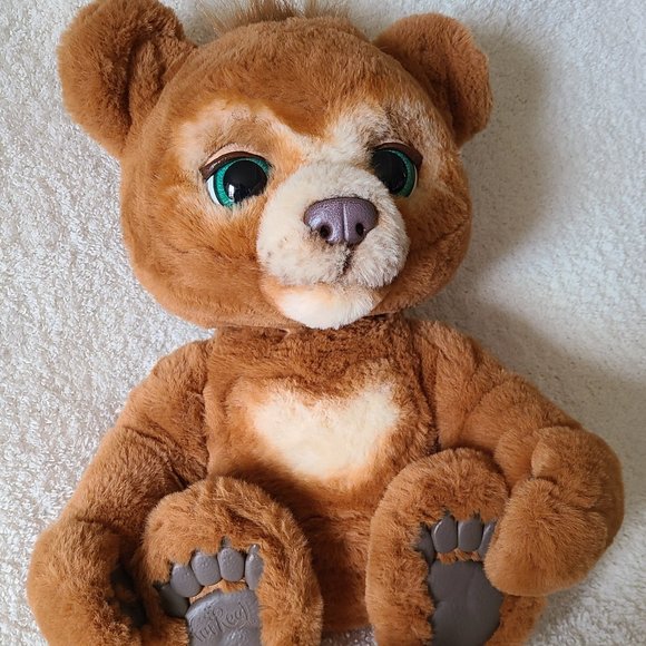 FurReal Toys Furreal Cubby The Curious Bear Interactive Plush Toy